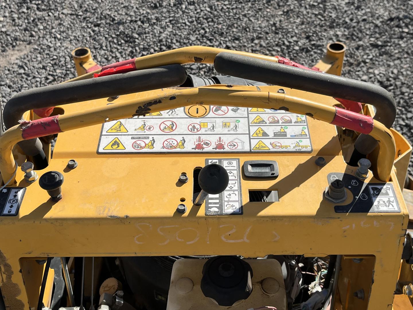 ./imagenes/INVOICE/2019/18030/CORTADORA DE ZACATE CLUB CADET 53A18CSA050 (14).JPG